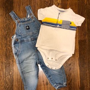 Oskkosh 2 piece set, 12 months, EUC